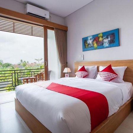Oyo 1207 Pondok 789 Near Canggu Echo Beach Экстерьер фото