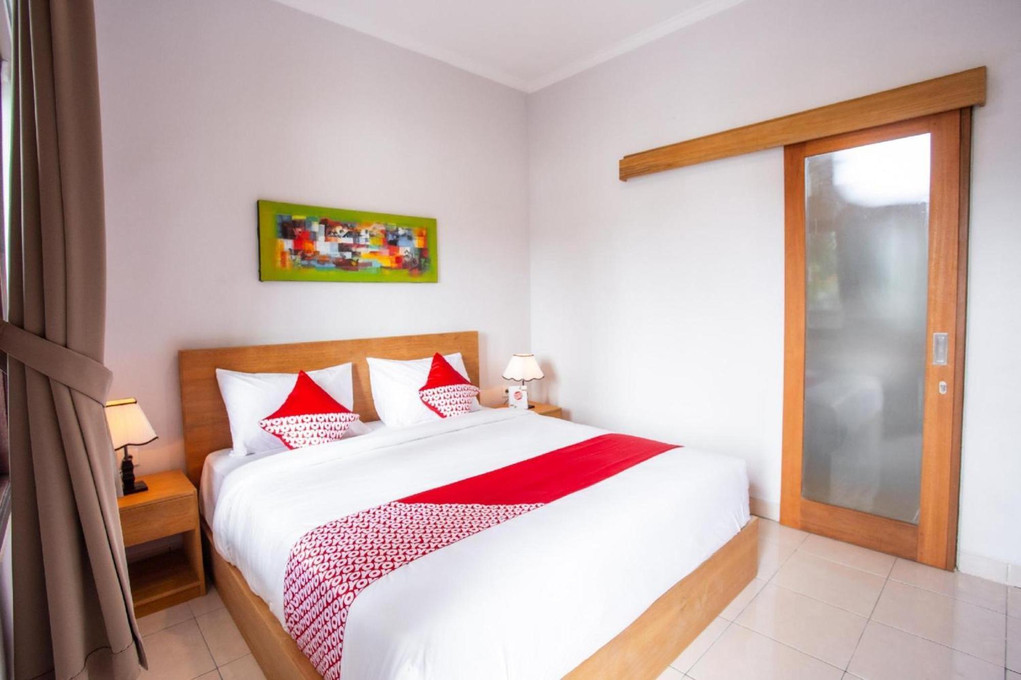 Oyo 1207 Pondok 789 Near Canggu Echo Beach Экстерьер фото