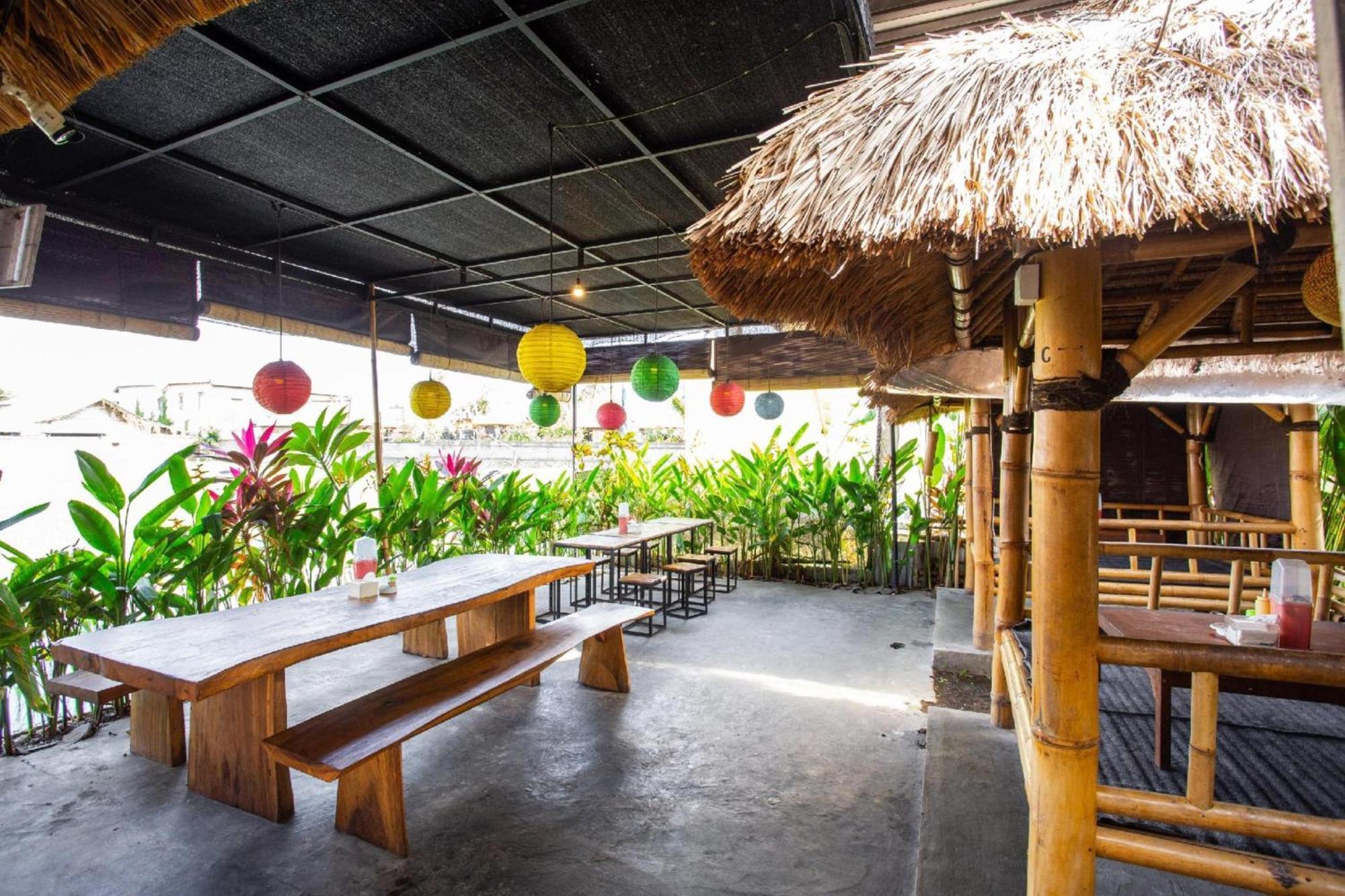 Oyo 1207 Pondok 789 Near Canggu Echo Beach Экстерьер фото